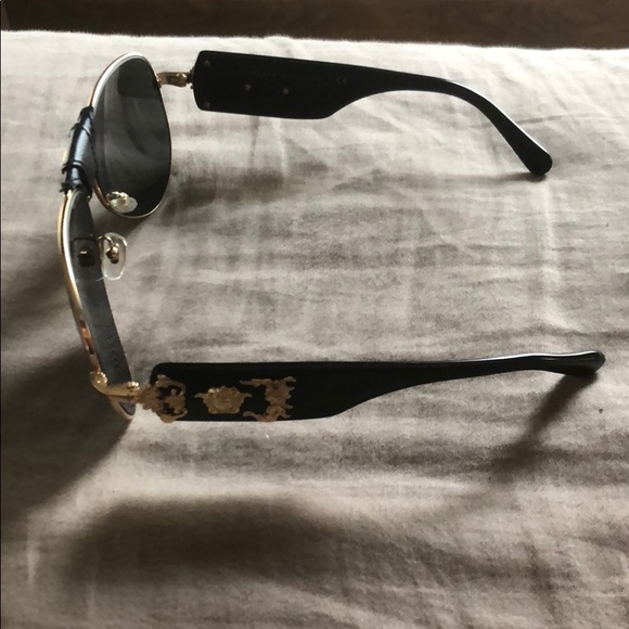Versace glasses - Picture 4 of 6